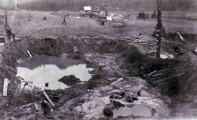 1924 Settling tank exposed rock looking east